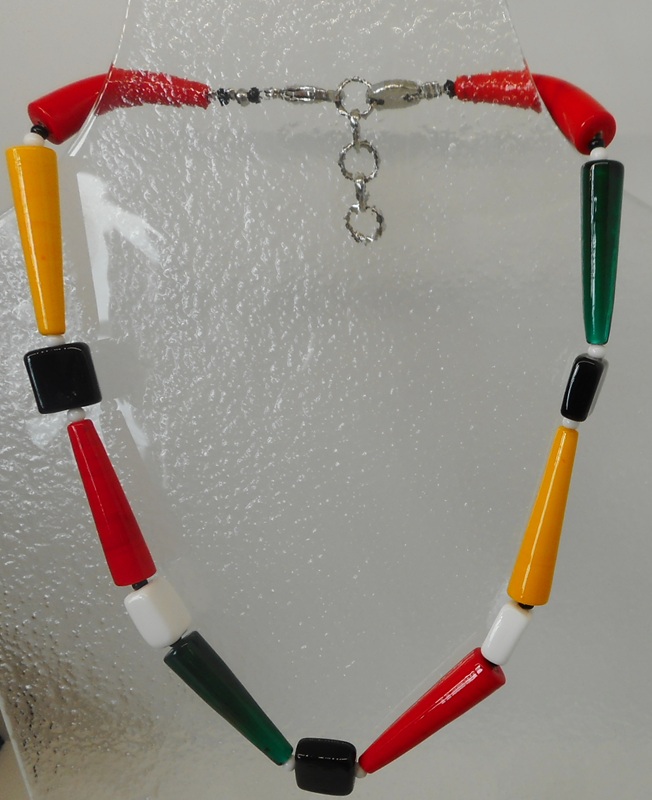 Brodská Vladimíra: Náhrdelník krátký barevný  - kombinovaný I.