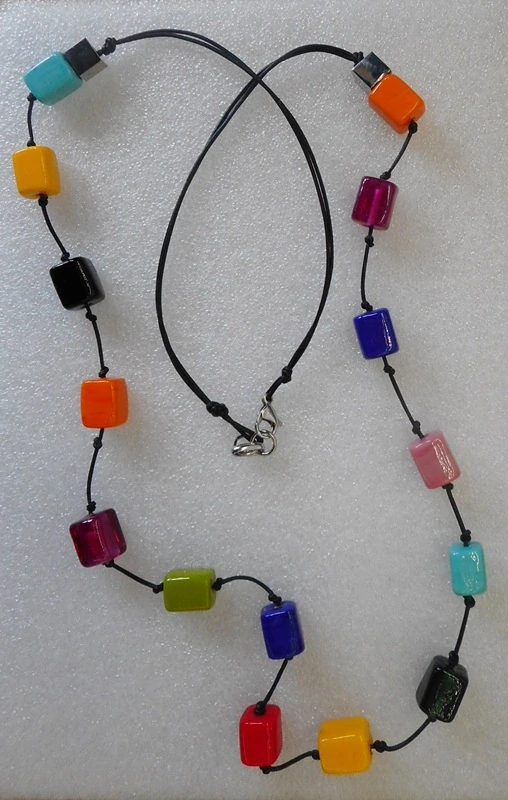 Brodská Vladimíra: Náhrdelník dlouhý barevný