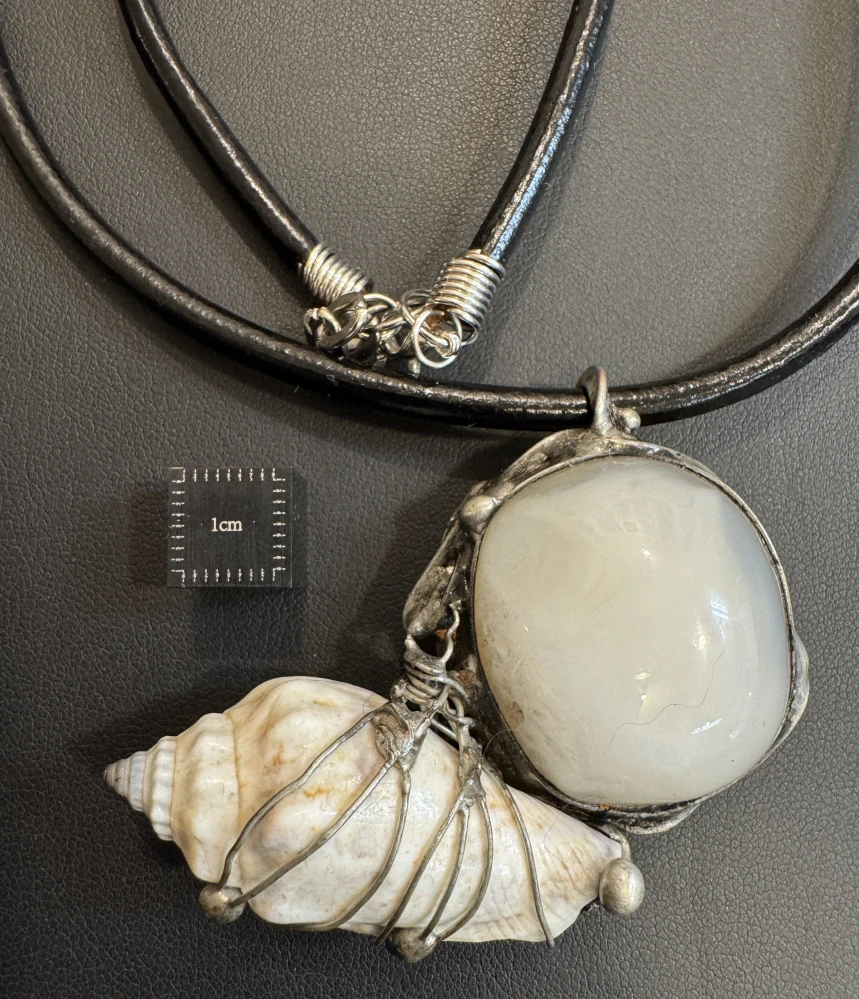 Brůnová Radka: Náhrdelník - Oka