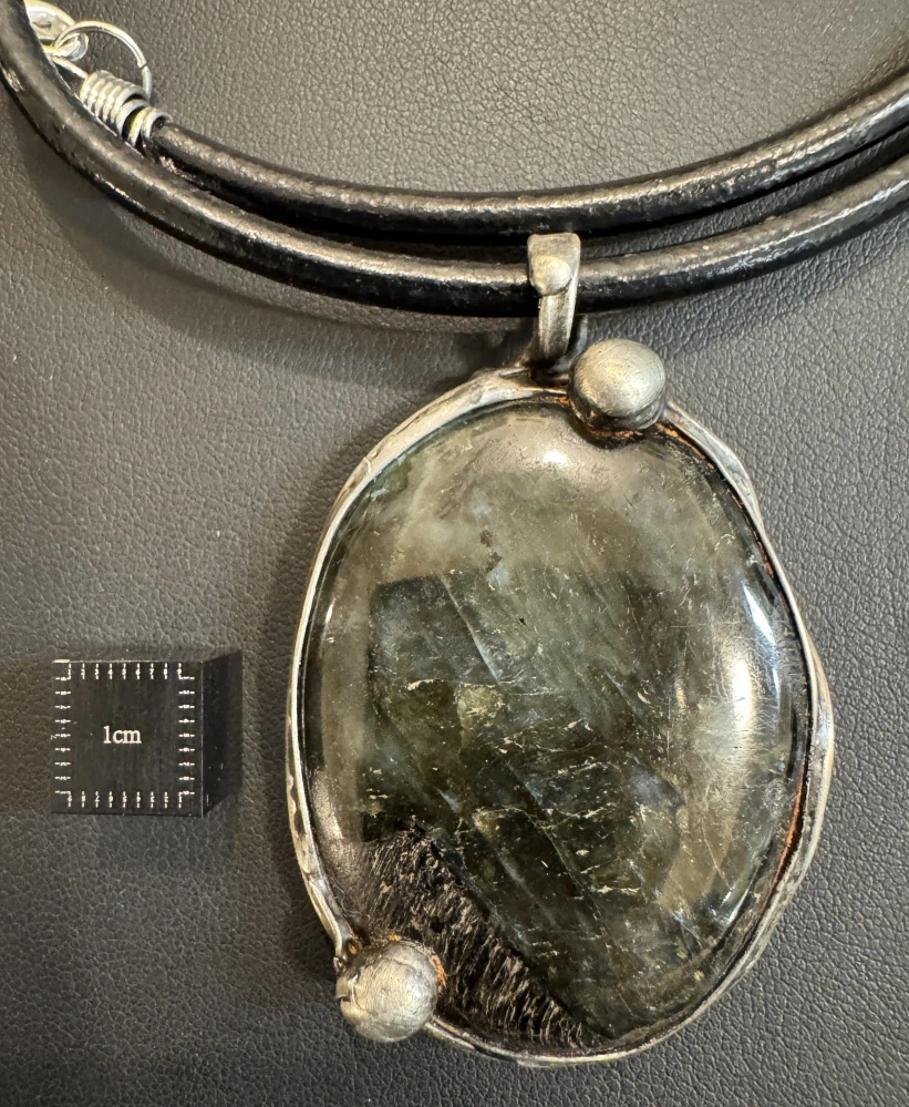 Brůnová Radka: Náhrdelník - Vlastní vesmír