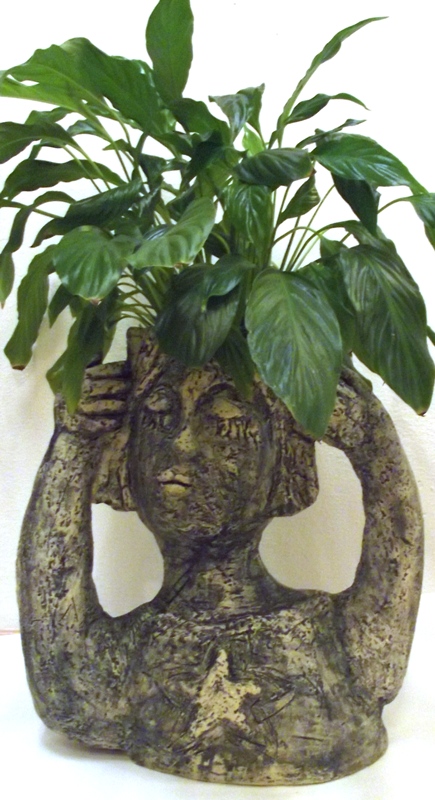 Bambasovi Ivana a Jan: Busta - květináč