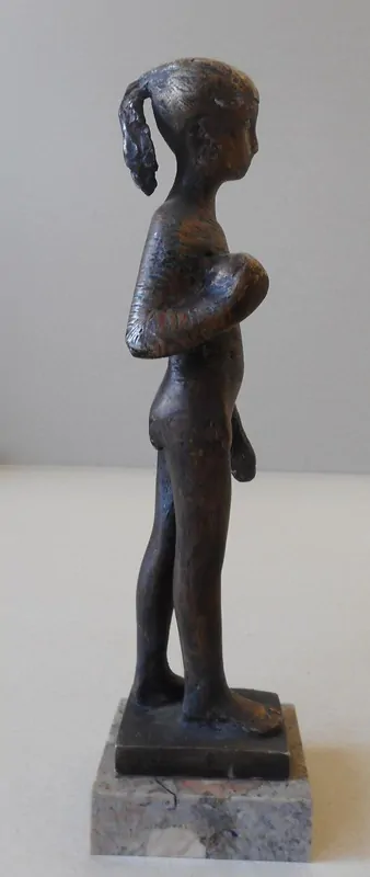 Moravová Jana: Děvčátko s míčem