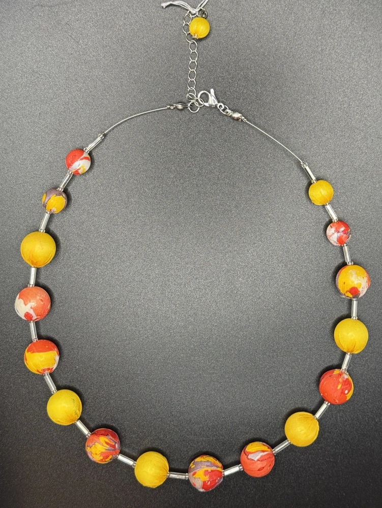 Ammerová Bohumila: Náhrdelník kuličky - mramorované
