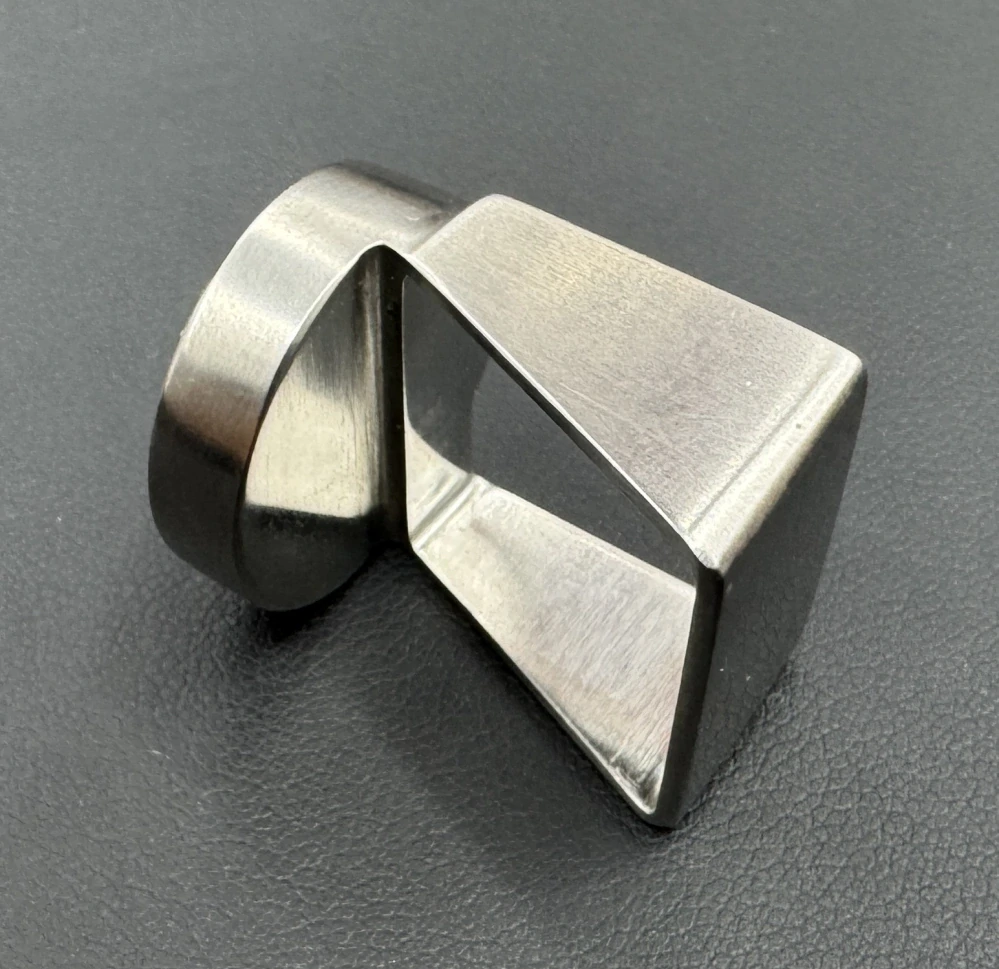 Štěpánek Miroslav: Prsten s amonitem