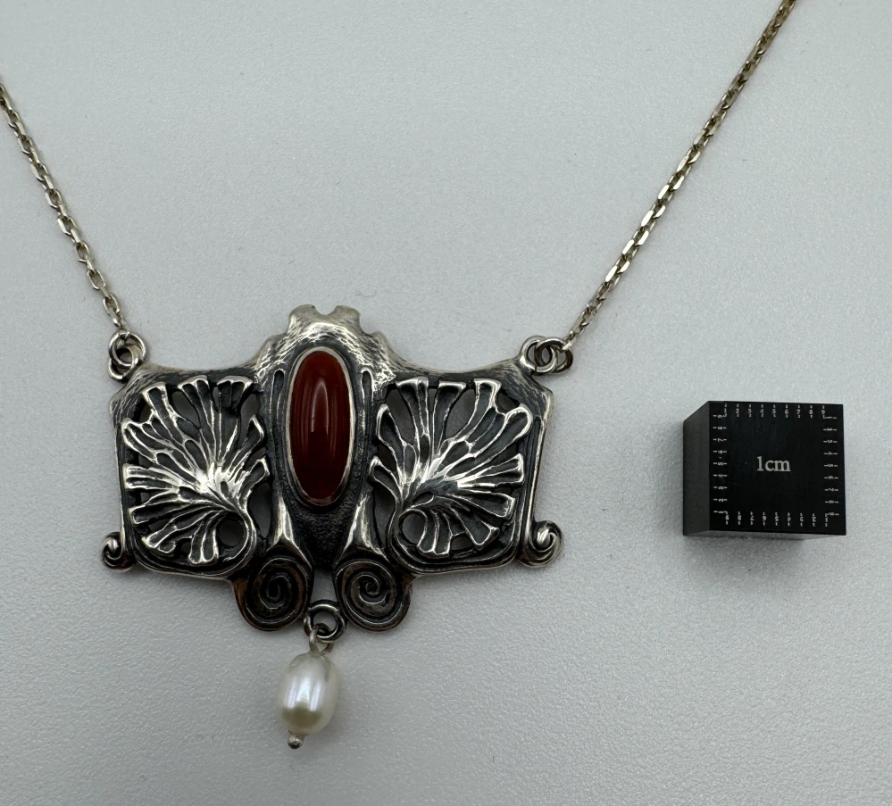 Mašková Zuzana: Náhrdelník - Čekanka