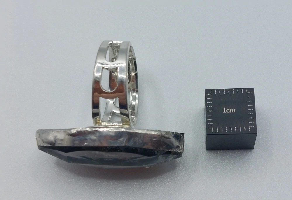 Machová Zuzana: Prsten III