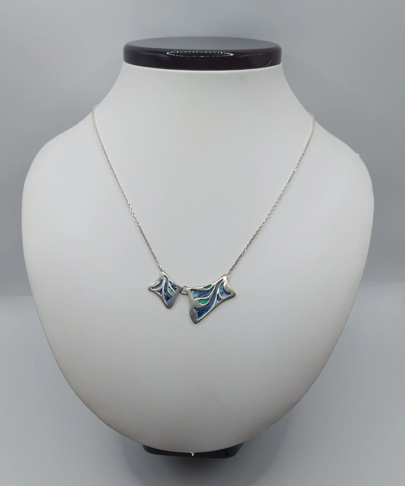 Ebermannová Hana: Náhrdelník - Dvojdílný