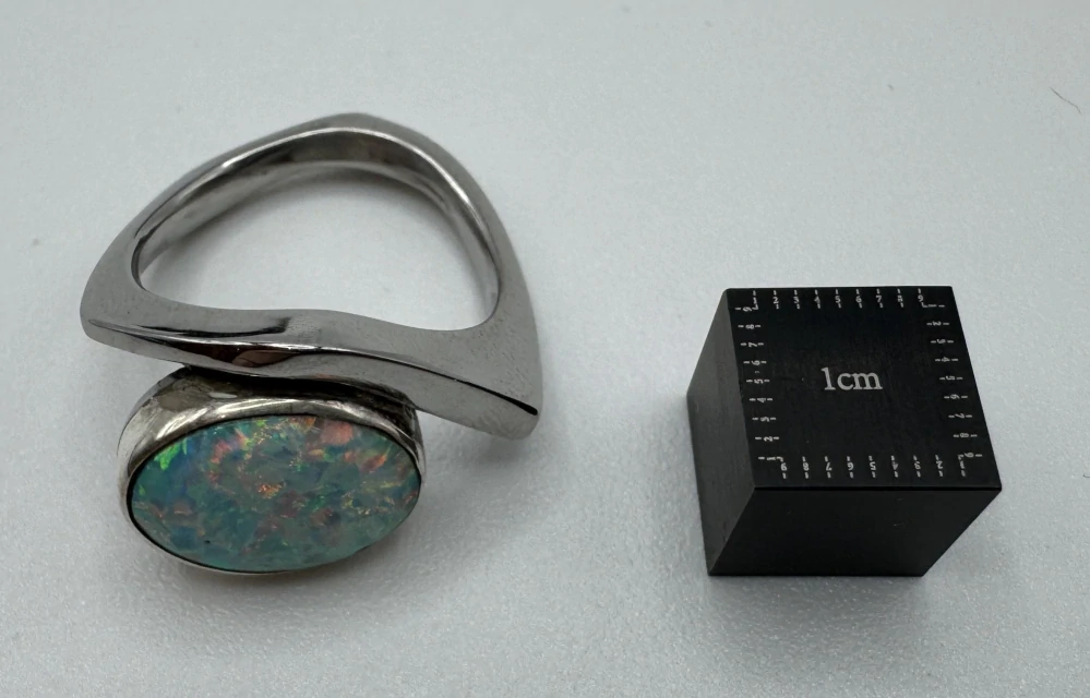 Votipka Karel: Prsten