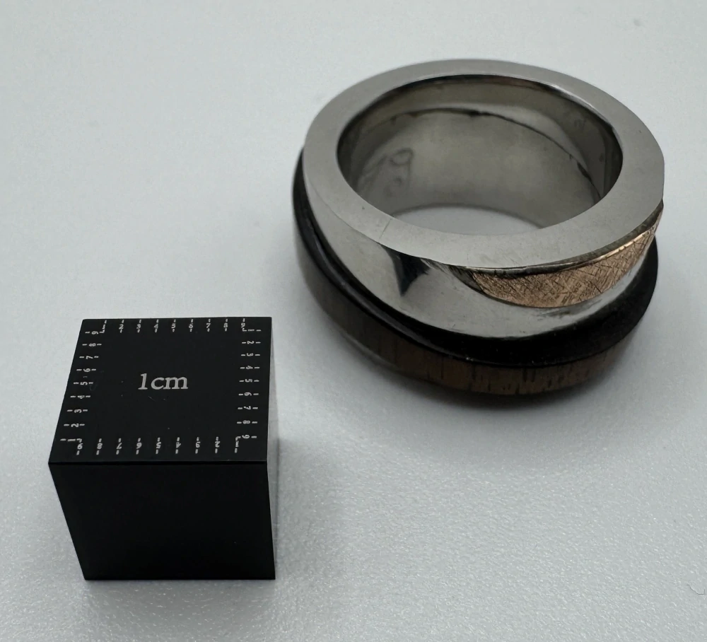 Votipka Karel: Prsten