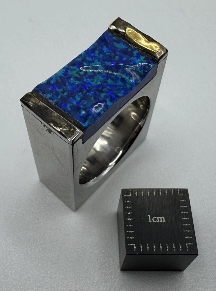 Votipka Karel: Prsten