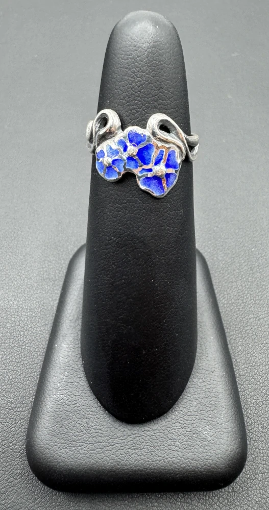 Mašková Zuzana: Prsten - Secesní