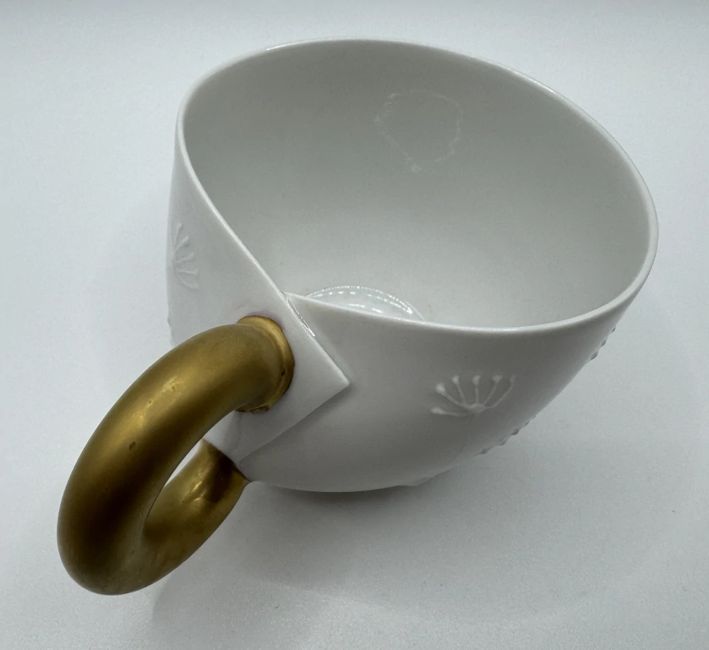 Linhartová Radka: Hrnek překládaný - chmýří