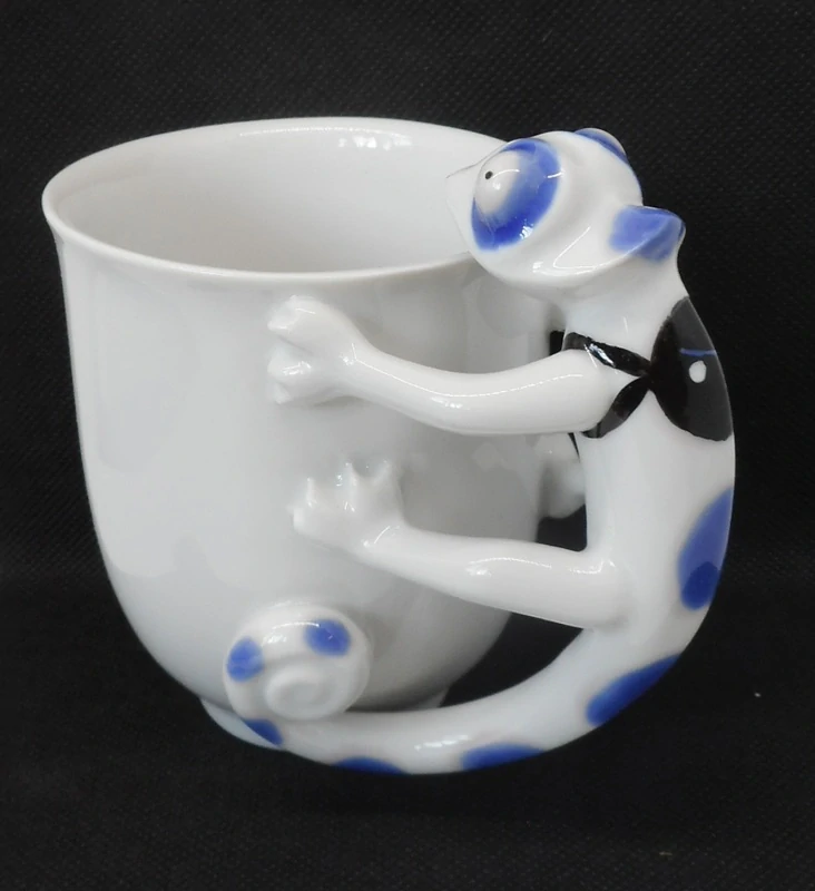 GOLDFINGER porcelán: Hrnek - Chameleon III.