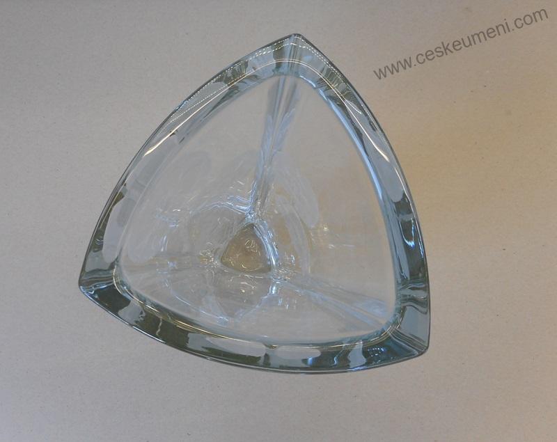 Žampach atelier: Vlčí máky - váza triangl