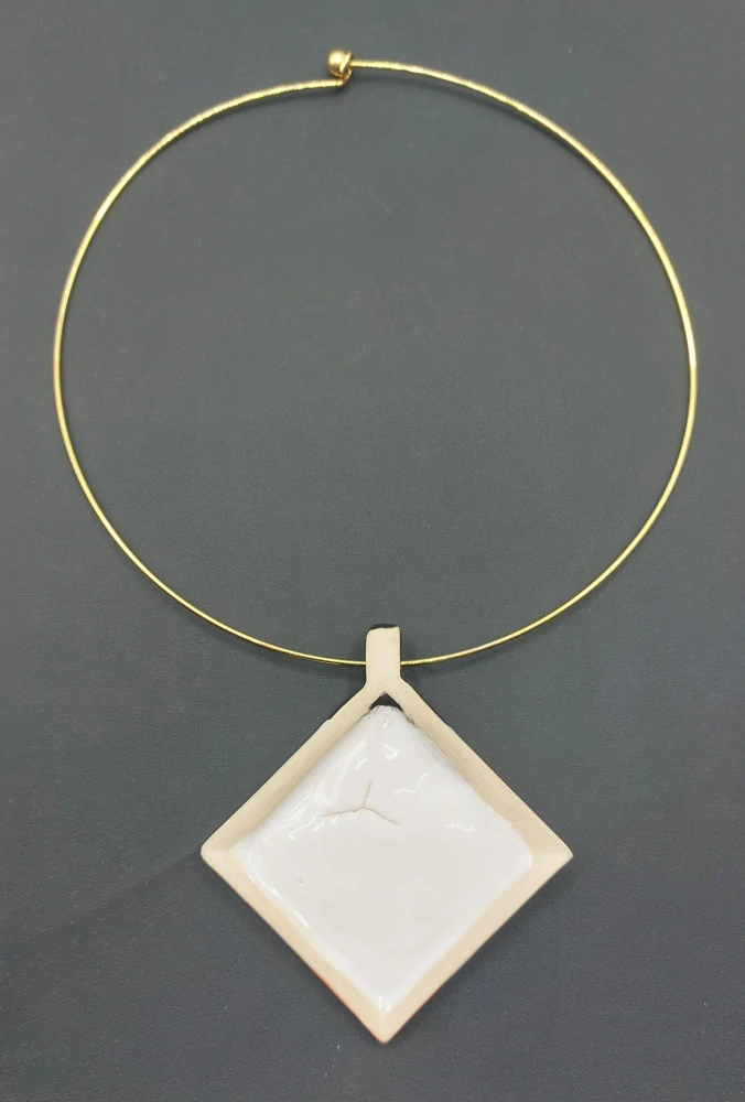 DUKE: Náhrdelník (čtverec)