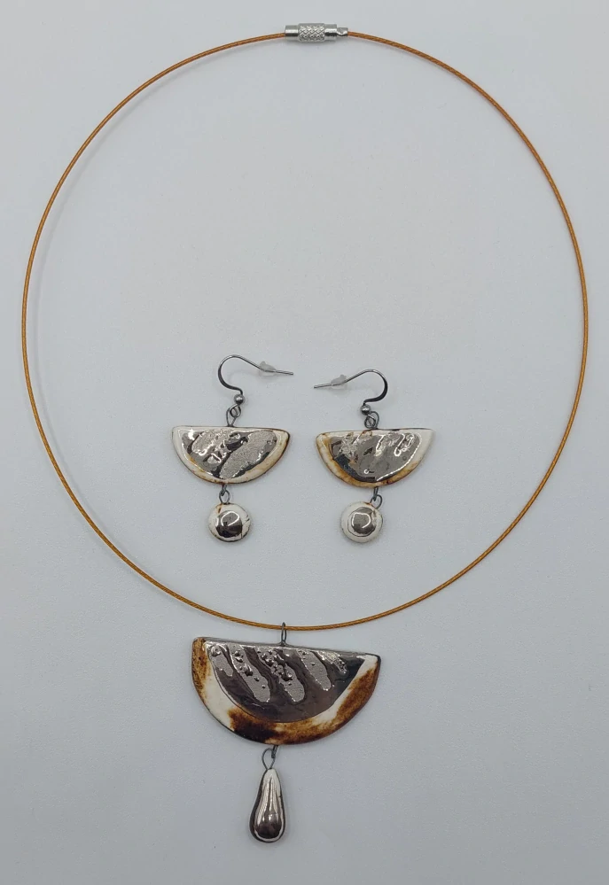 Oršulíková Stanislava: Souprava (půlkruhy)