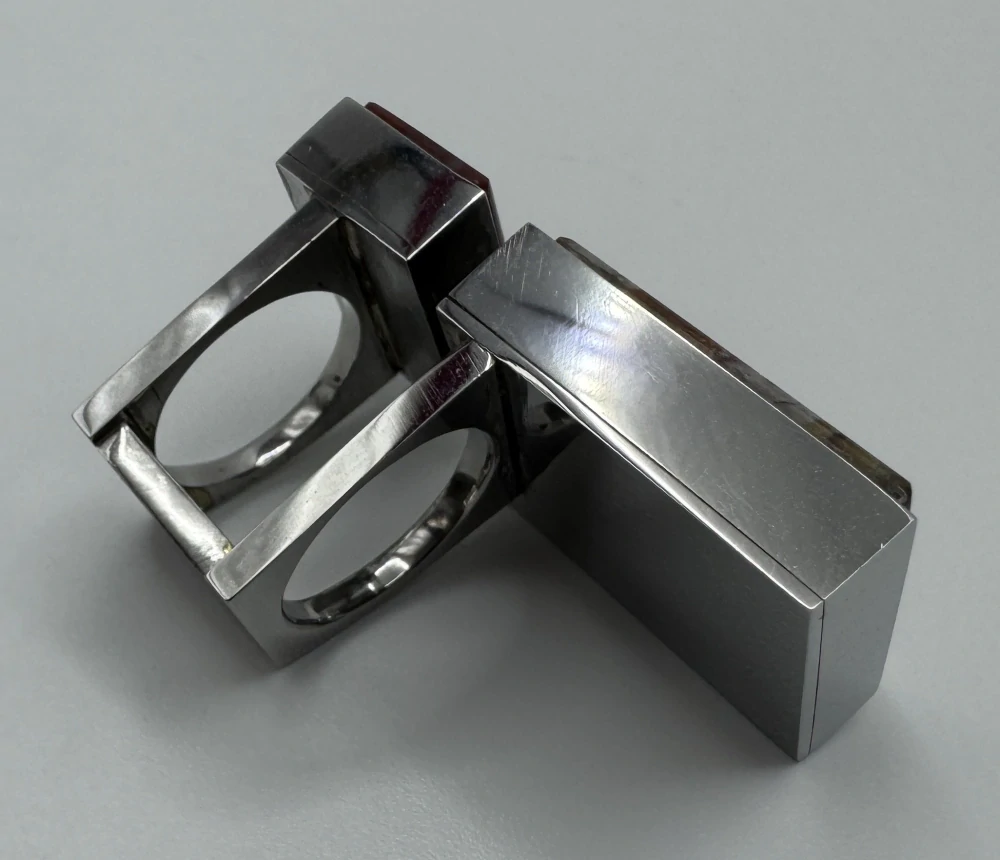 Votipka Karel: Prsten