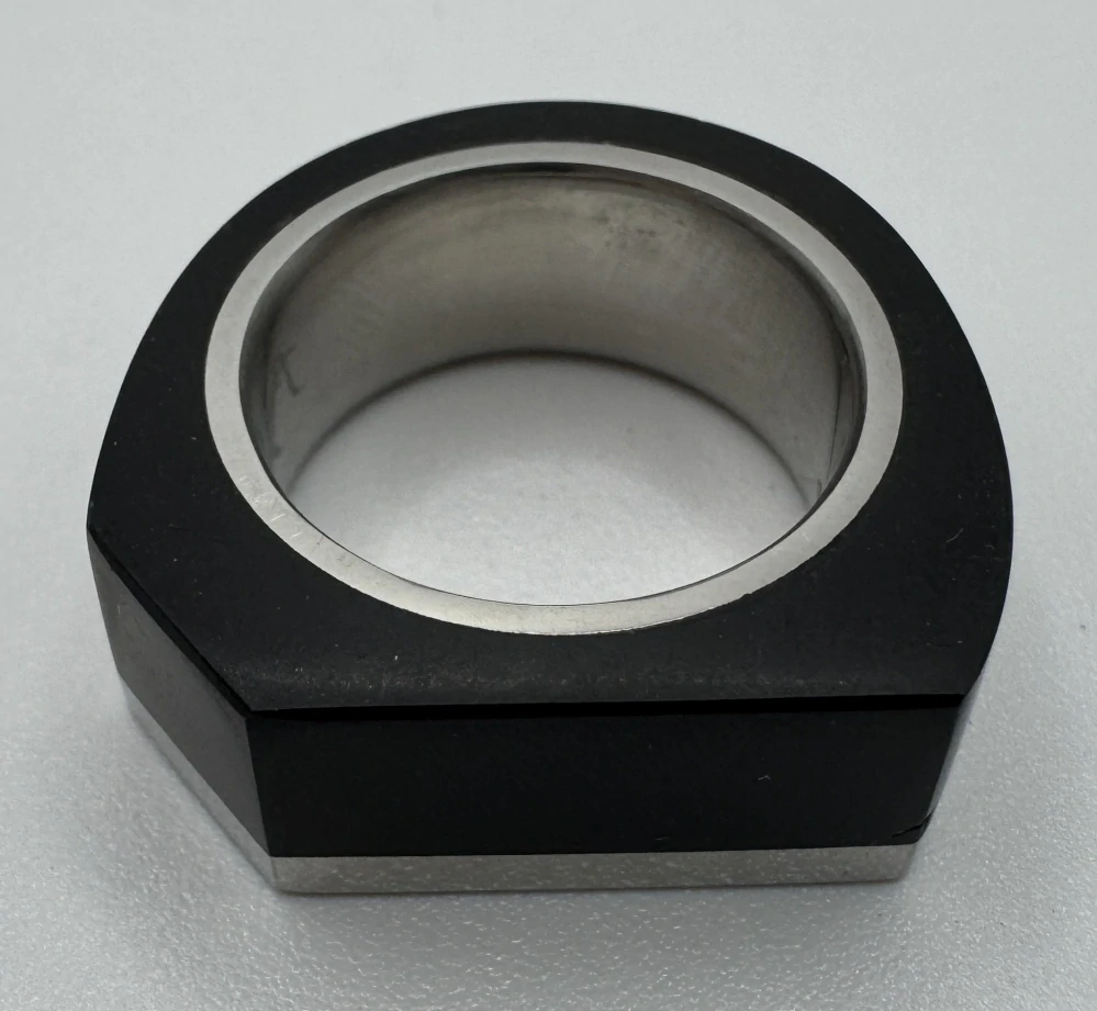 Votipka Karel: Prsten