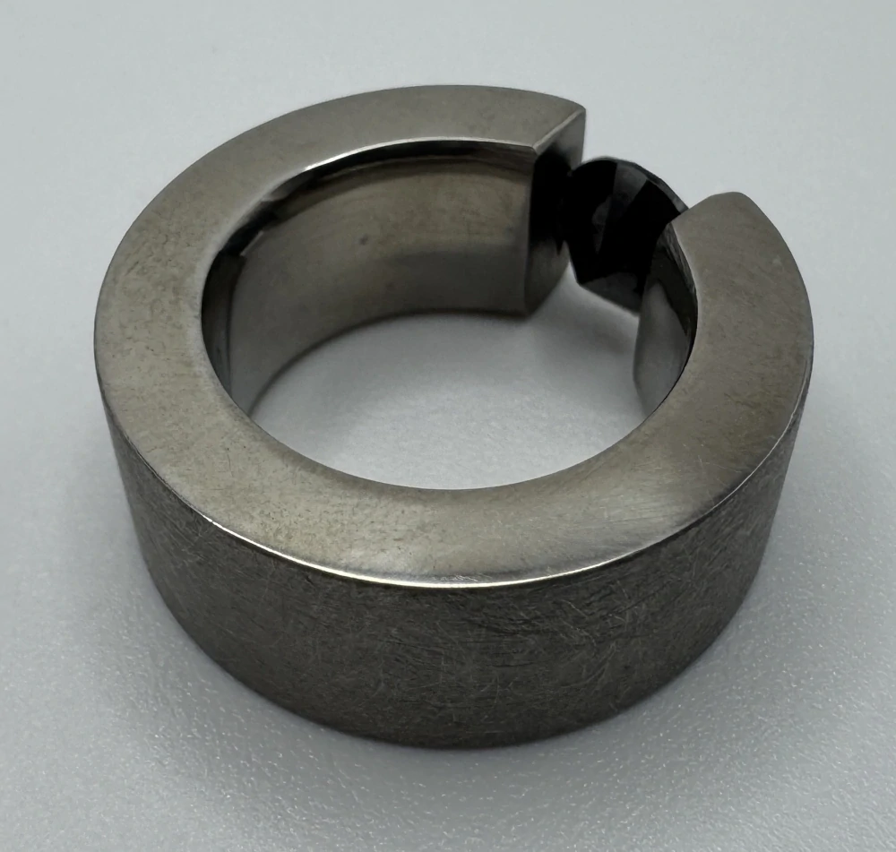 Votipka Karel: Prsten