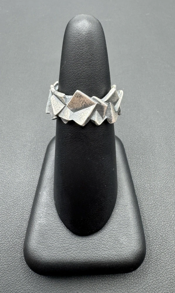 Mašková Zuzana: Prsten - Ostrý