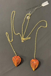 Novotná Veronika: Náhrdelník - Mochyně