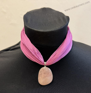 Ammerová Bohumila: Šátkový náhrdelník - Růženín