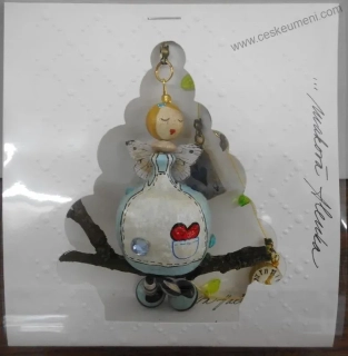 Halířová Dita: Alenka I. -  závěsná panenka z makovice