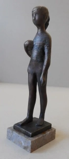 Moravová Jana: Děvčátko s míčem