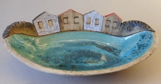 Trbušková Štěpánka: Mísa s domečky - ovál