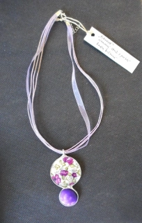 Brůnová Radka: náhrdelník  - Fialová