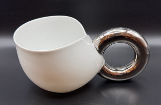 Linhartová Radka: Hrnek překládaný