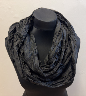 Štěpánková Zuzana: Šála kruhová (barvy noci)