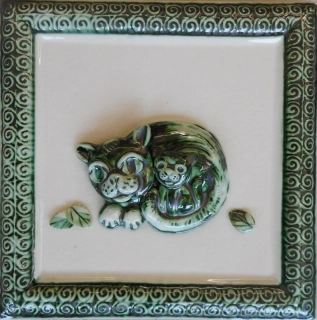 Oršulíková Stanislava: Kachel - Kočička s koťátkem