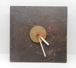 Doucha Jiří: Hodiny stolní