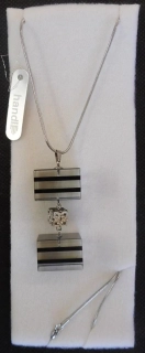 Kaufman Robert: STRIPES II. náhrdelník broušený dvoudílný