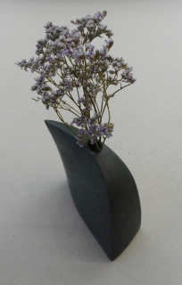 Doucha Jiří:  Vázička z břidlice