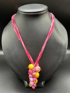 Ammerová Bohumila: Náhrdelník hrozen - růžový