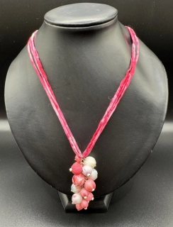 Ammerová Bohumila: Náhrdelník hrozen - růžový