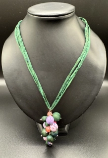 Ammerová Bohumila: Náhrdelník hrozen - zelený