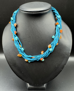 Ammerová Bohumila: Náhrdelník šňůrky - tyrkysový s tyrkysy
