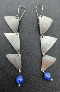 Lavičková Hana: Náušnice