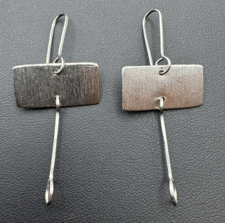 Lavičková Hana: Náušnice