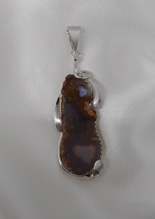 Kurfiřtová Štěpánka: Přívěšek s českým achátem