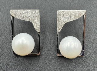 Votipka Karel: Náušnice - Perla