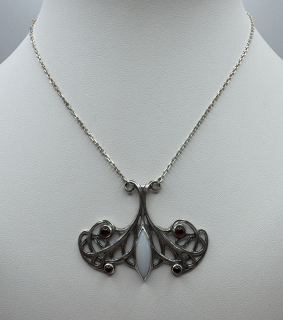 Mašková Zuzana: Náhrdelník - Svlačec