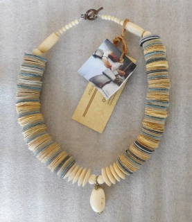 Havrdová Olga: Náhrdelník kůže + slonovina