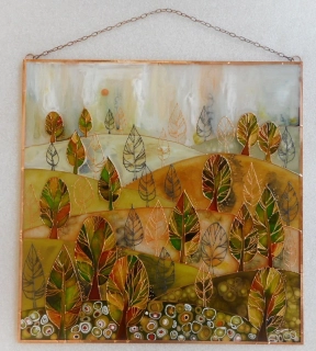 Škrancová Ivana: Stromy v kopcích - vitráž