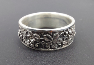 Mašková Zuzana: Prsten - Vinná réva 