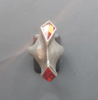 Mašková Zuzana: Prsten - Kladivoun