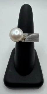 Votipka Karel: Prsten